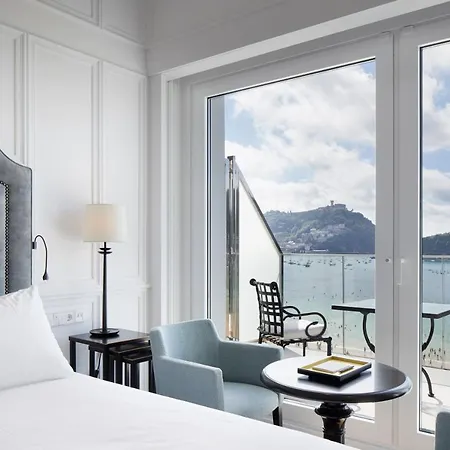Boutique Favorita 4* San Sebastián