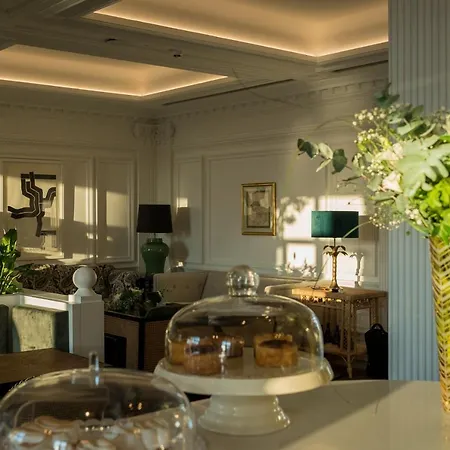 Boutique Favorita 호텔 4*