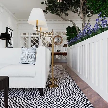 Boutique Favorita 4*