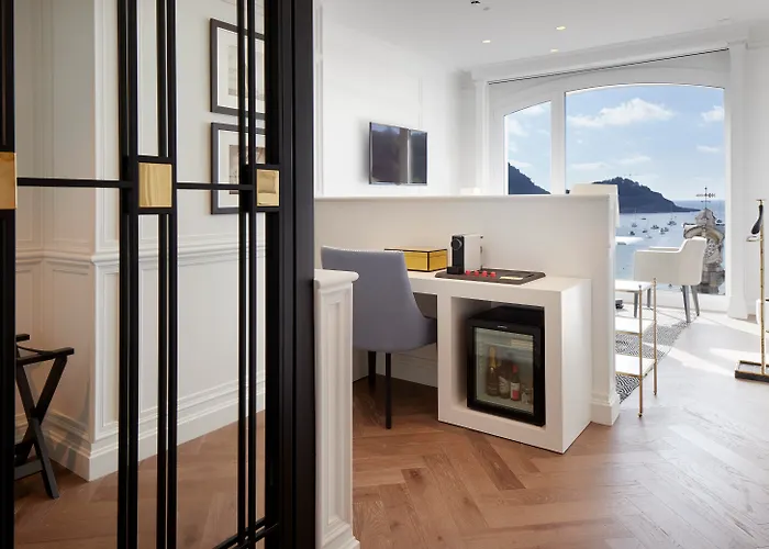 Boutique Favorita 4*