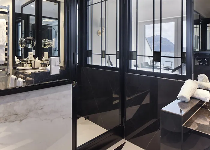 Boutique Favorita 4*